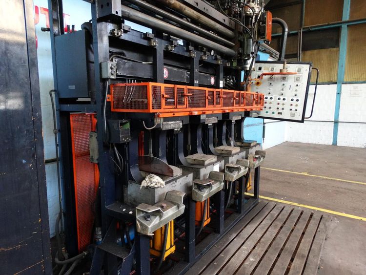 Rutital injection corner press