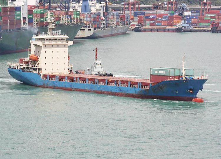 Zhejiang ZHEJIANG TAIZHOU DWT 7,750 ON DRAFT:6.46m