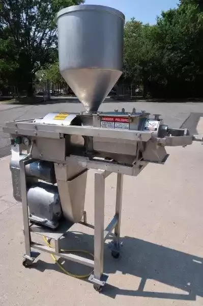 Brown 3600 Portable Screw Juice Finisher