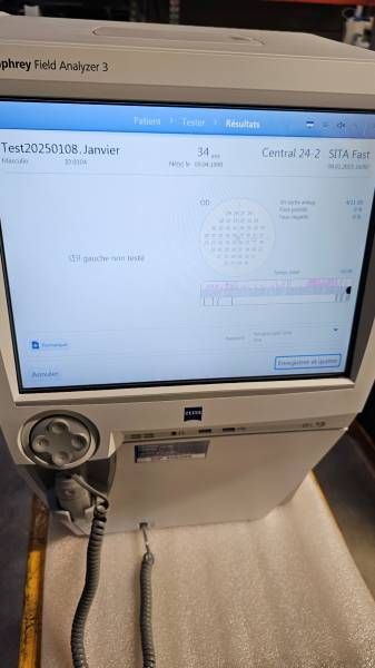 Humphrey Zeiss Field Analyser III 840