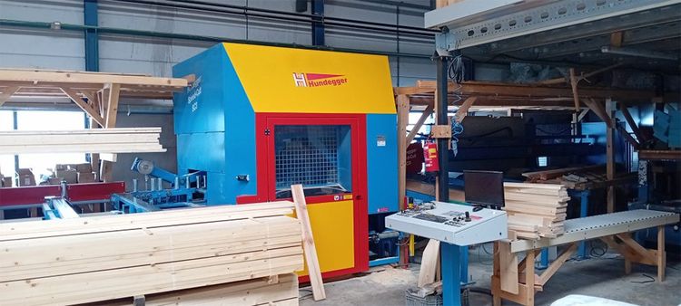 Hundegger SpeedCut 3 Automatic cutting machine