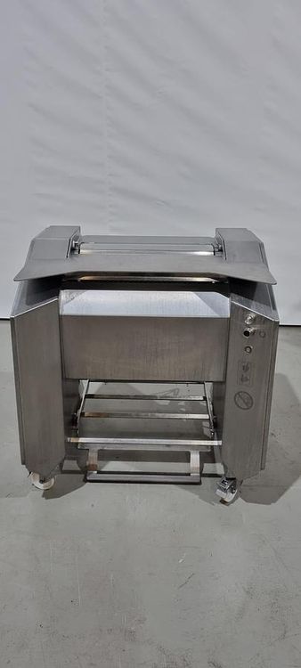 Maja EVM 5006 Skinning machine