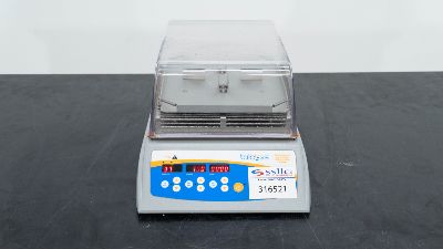 Troemner 980180 Digital Incubating Microplate Shaker