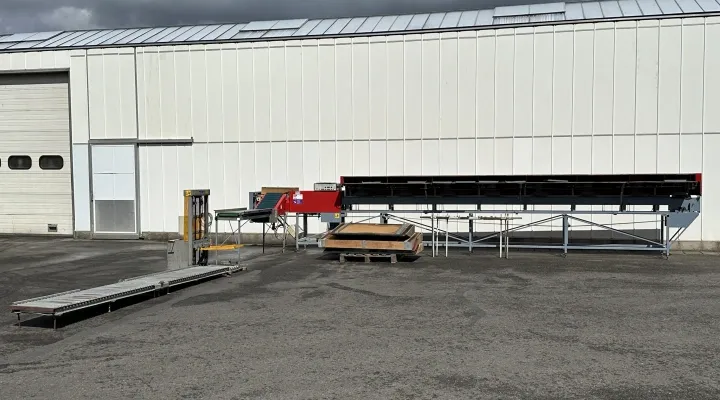 Aweta E8 cucumber sorting machine