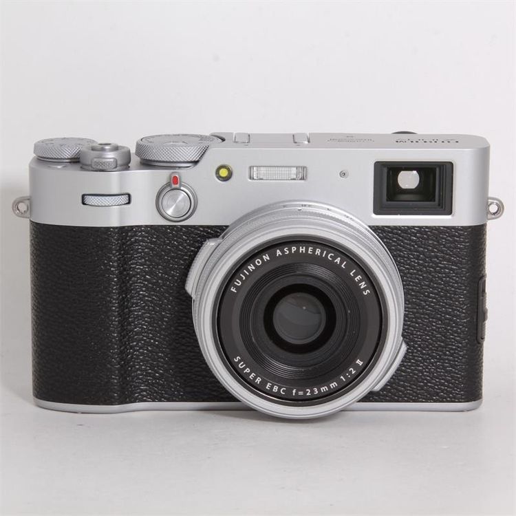 Fujifilm X100V