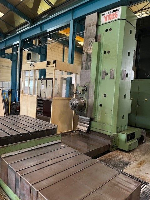 TOS WHN 110 CNC 110 mm 2 500 RPM