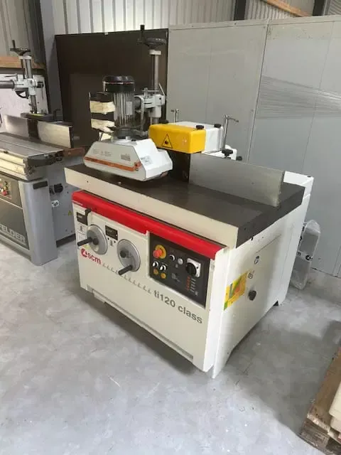 SCM Ti120 Class