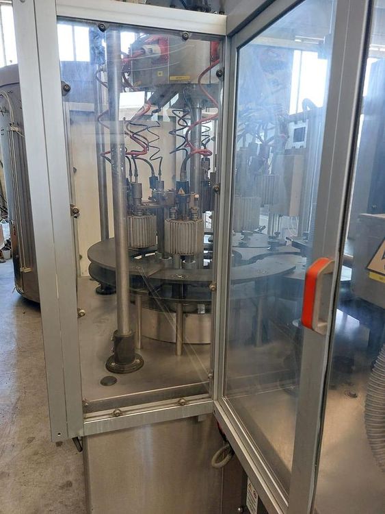 Robino & Galandrino MONOSTADIO ZT 8 Thermal Capping machine