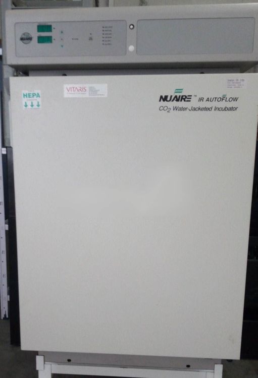 NuAire NU8500E CO² Incubator