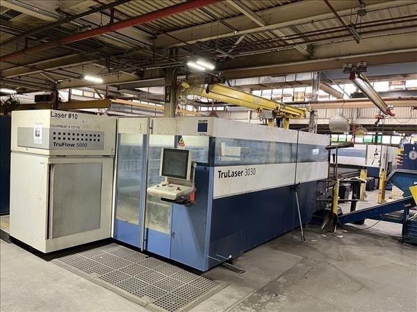 Trumpf TruLaser 3030 Twin Pallet CNC Laser CNC Control