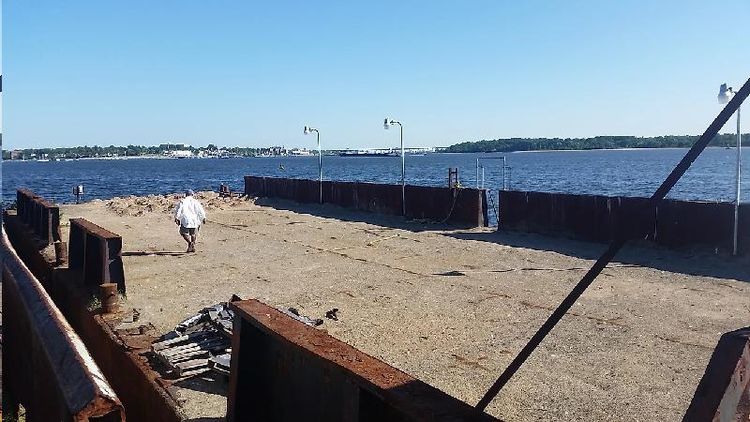 130ft Inland deck barge