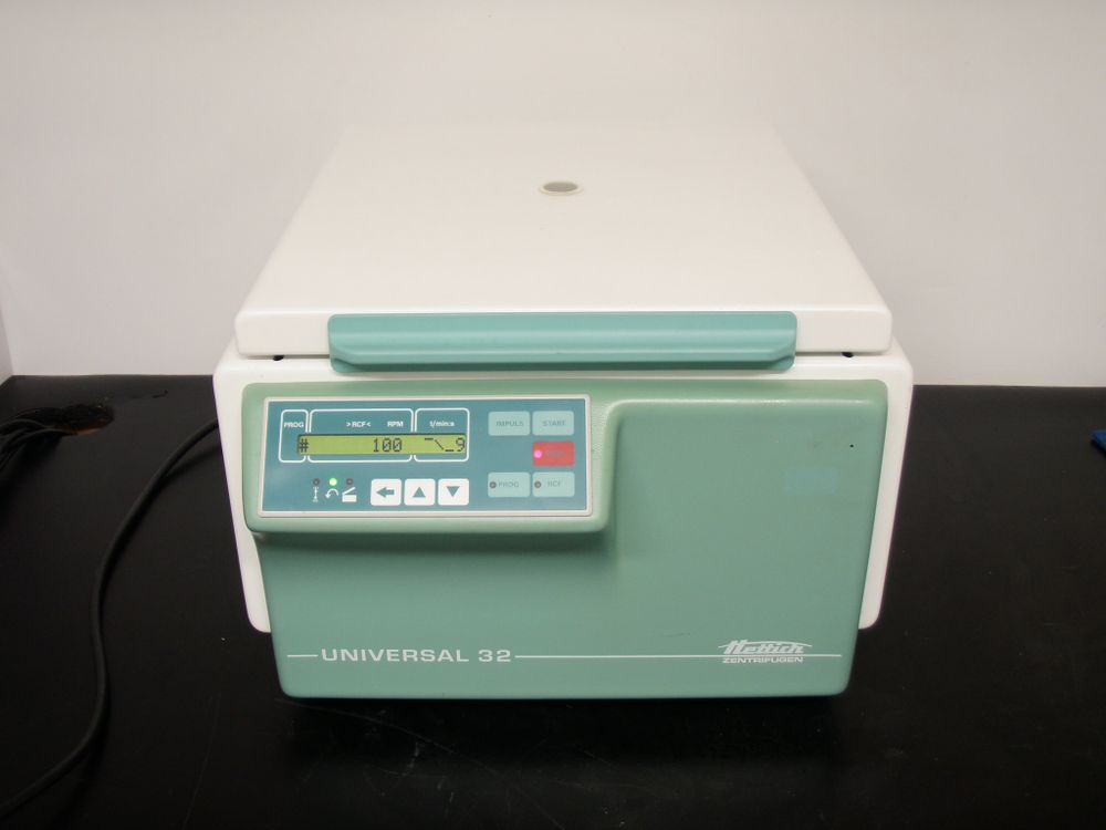 Hettich Zentrifugen Universal 32 Microplate Centrifuge