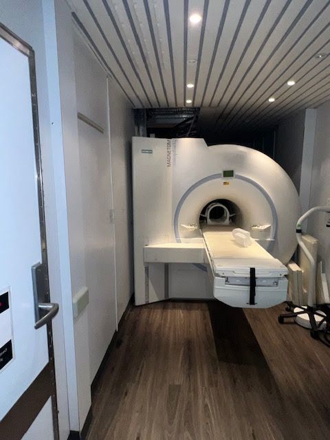 Siemens Symphony 1.5T MRI