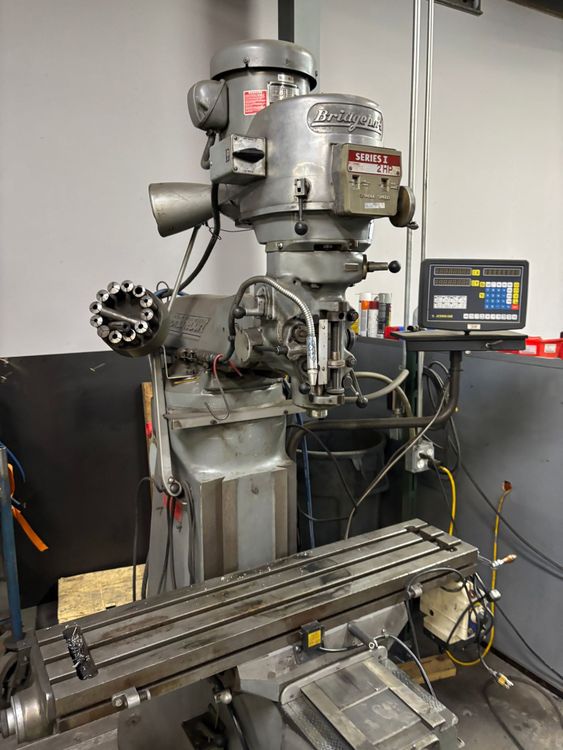 Bridgeport SERIES 1 Vertical 4200 rpm