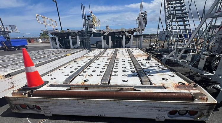 Lantis, TLD 929 Aicraft Cargo Loader