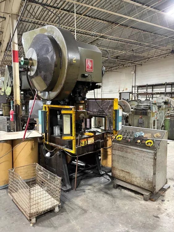 L&J 100 100 Ton
