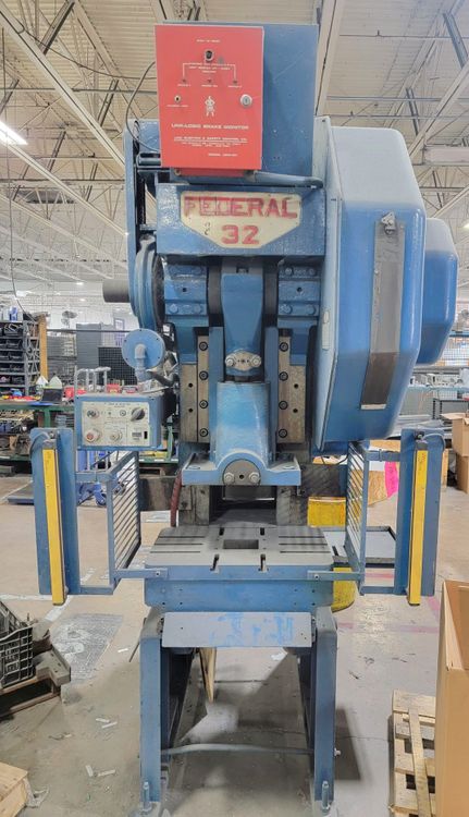Federal No 32 Press 32 tons