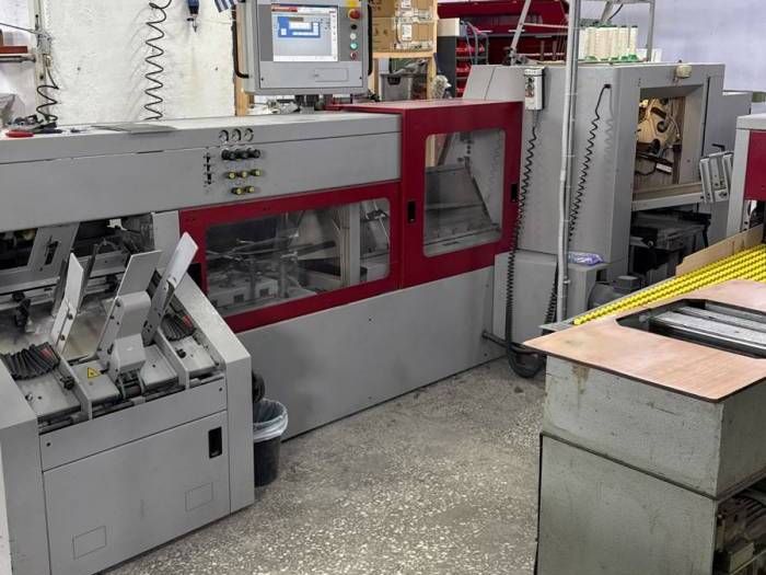 MULLER MARTINI Ventura 3215 Sewing Machine