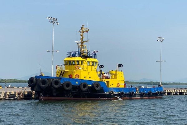 45 TBP Twin Screw Tug Tonnage:45 TBP