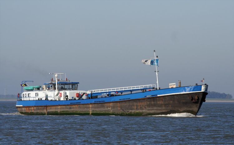 Coastal Bunkering Tanker 542 (t)