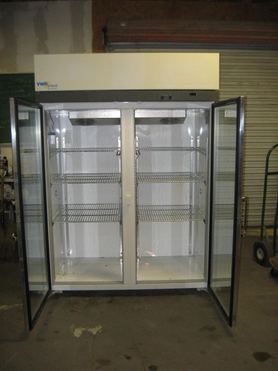 VWR Scientific VCR449A12 Swing-out door laboratory refrigerator