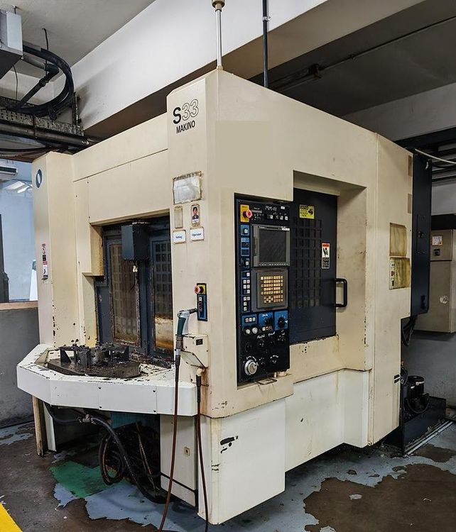 Makino S33  3 Axis