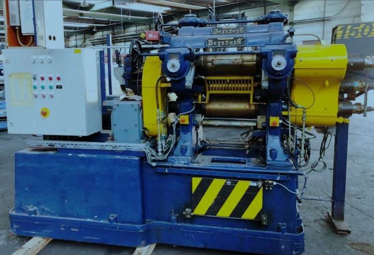 Berstorff 200 X 450mm 4 Rolls lab calender