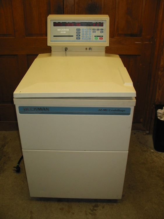 Beckman J2-MI High speed refrigerated floor model Centrifuge