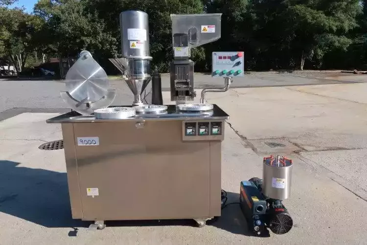 LFA SACF25  Semi-Automatic Encapsulator