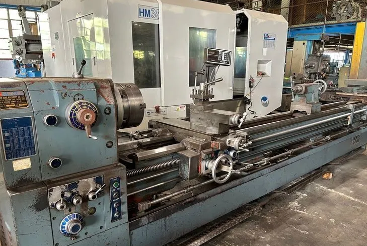 Kingston Engine Lathe 1,200 RPM HD-26160