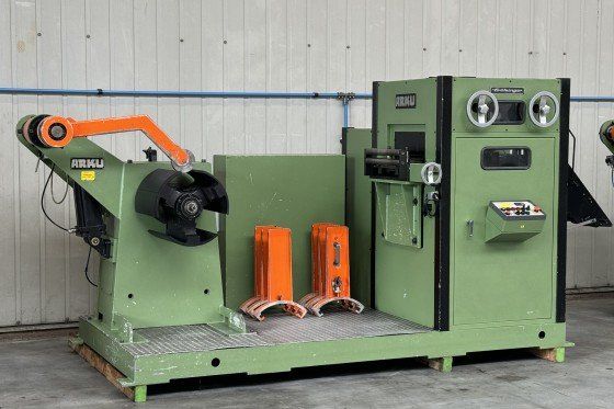 Arku RM 3035 + AH 2000 Decoiler work load 2000 kg