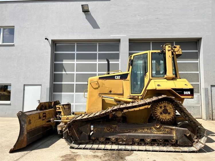 Caterpillar D 6 N LGP Track Buldozer