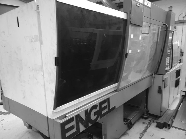 Engel Victory 330/90 Tech 90 T