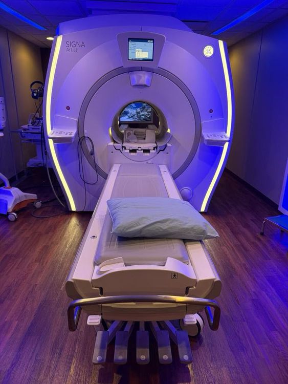 GE Artist 1.5T Air 96 CH MRI