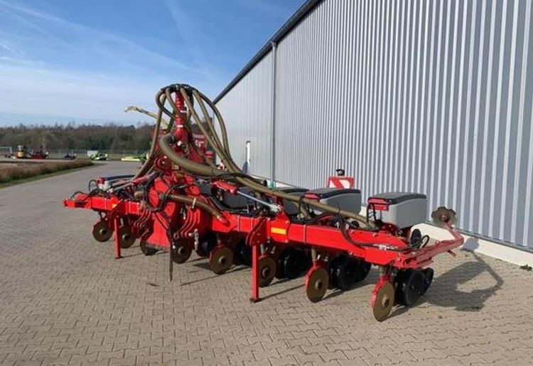 HORSCH Maestro 8.75 RC Solo Seed Drill