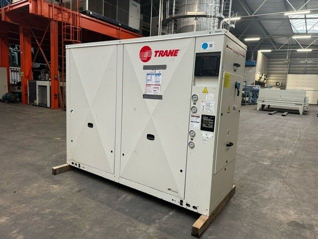 2 Trane ECGWN 205 (CG-SVC06E-E4)