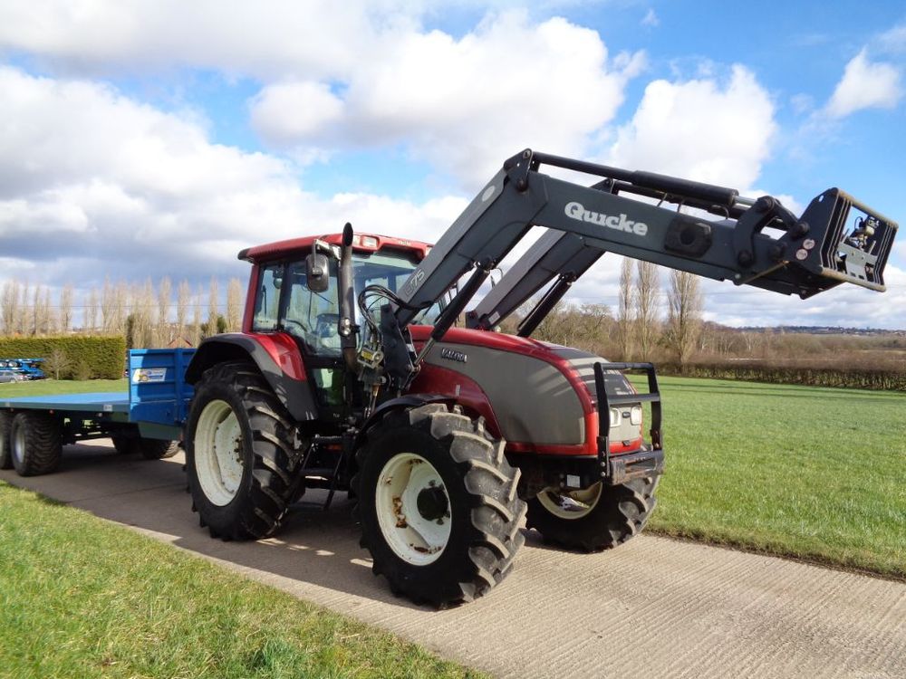 t 130 valtra