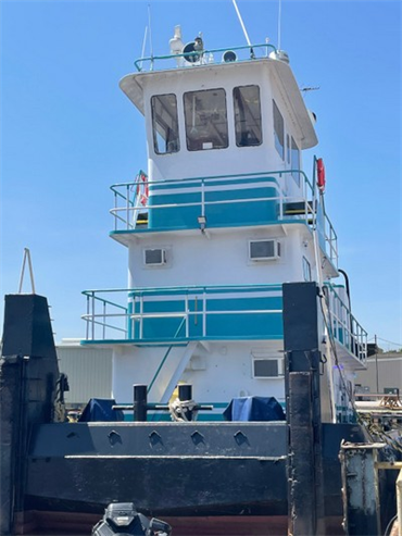 Twin Screw Pushboat (Towboat) 900 hp