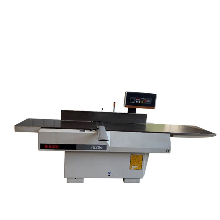 SCM F520E