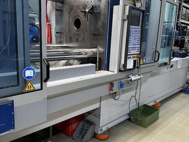 Krauss Maffei KM300-1900C2 300 T