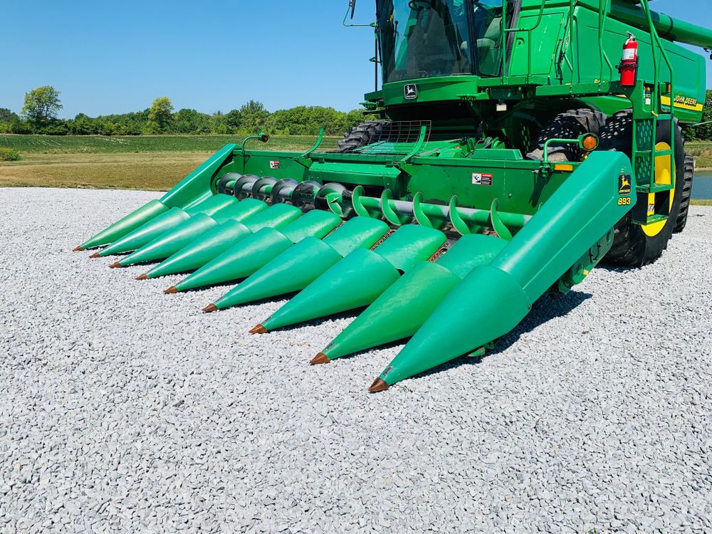 John Deere 893 Corn & Row Crop Headers