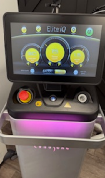 Cynosure Elite IQ Laser