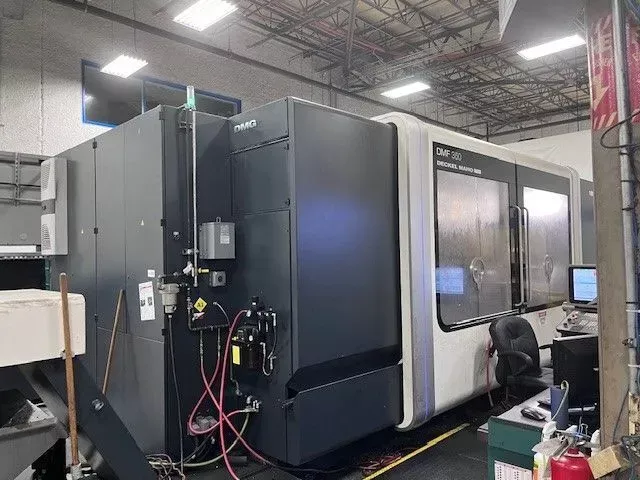 DMG MORI DMF-360/11 5  Axis