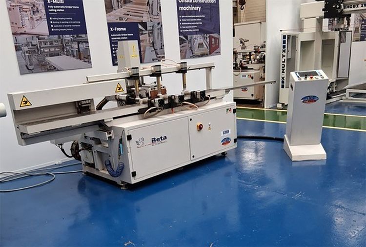 Centauro Beta Automatic Swing Chisel Mortiser with Hollow Chisel Attachment