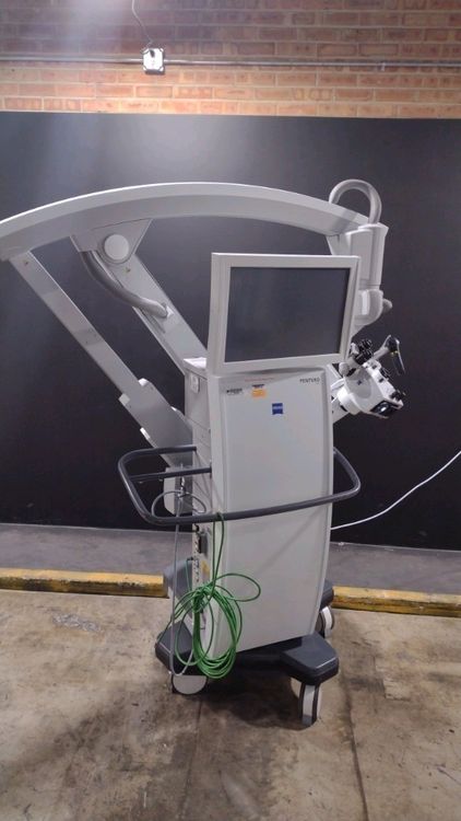 Carl Zeiss Pentero 800 Surgical Microscope