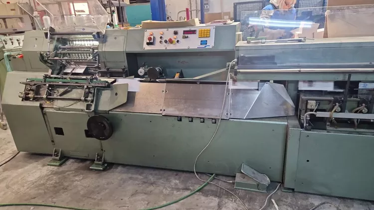 MULLER MARTINI 3210 Sewing machine