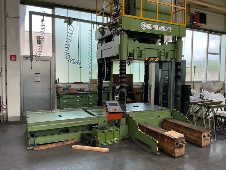 Millutensil MIL 163 1500 kN