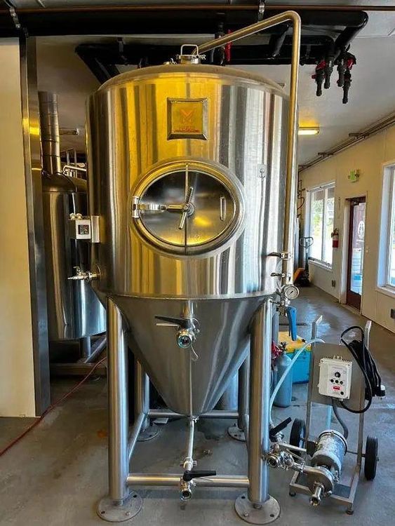 Marks Fabrication 10 bbl / 310 Gal jacketed fermenter