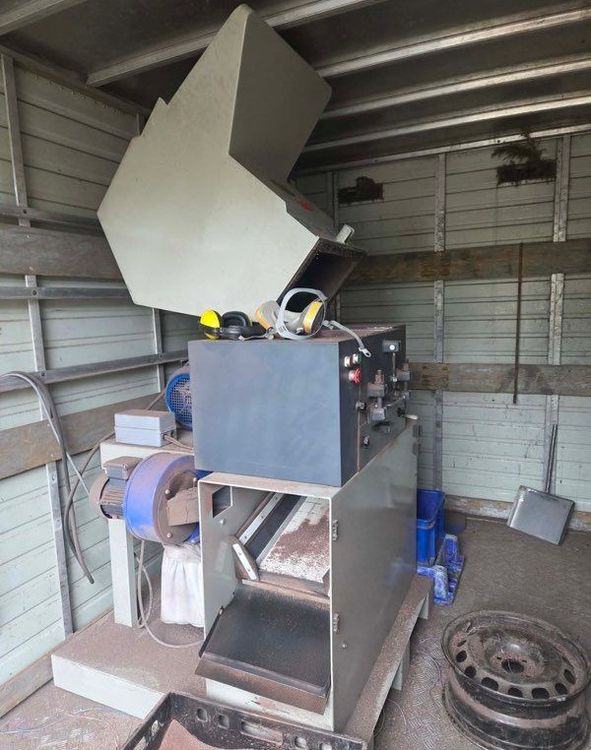 Granulator, copper separator