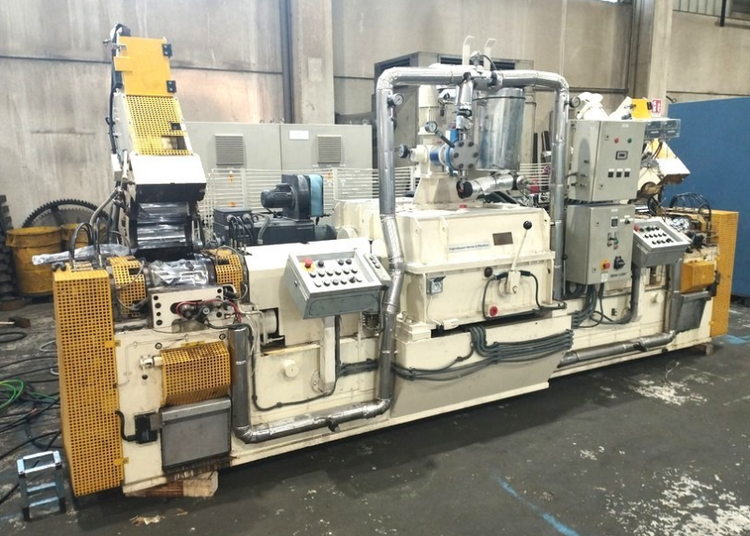 2 Werner & Pfleiderer GK4N and GK5E